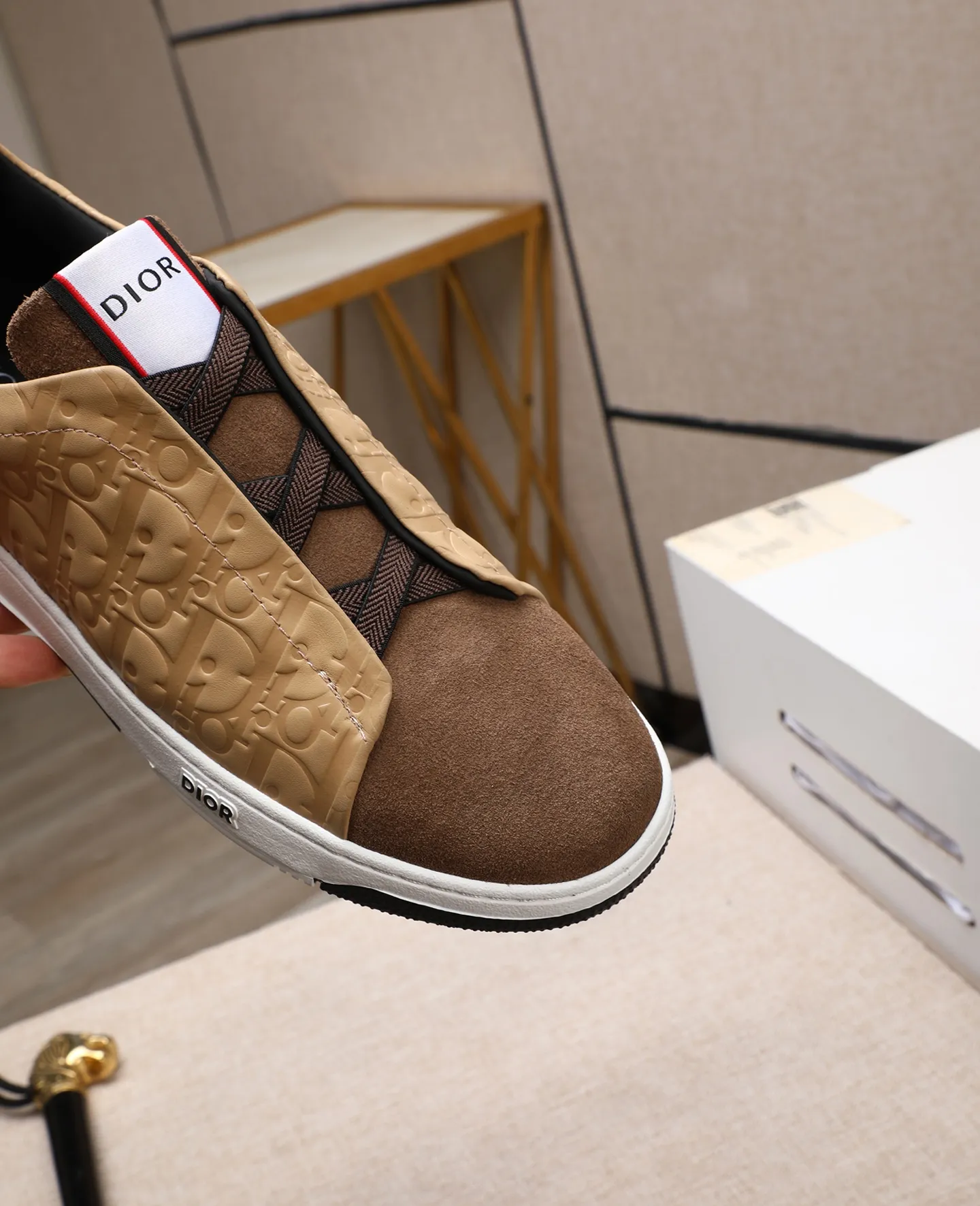 Men's men's shoes💰460 🌹🌹[Dior] 2025 latest model🙈original replica! 👟👟👟You can go to the top-notch workmanship. The upper is made of Italian 🇮🇹imported cowhide. The mesh lining is suitable for travel. The original replica outsole makes it suitable for all kinds of travel, showing low-key luxury. Let quality speak for itself. Color: Size: 38-44